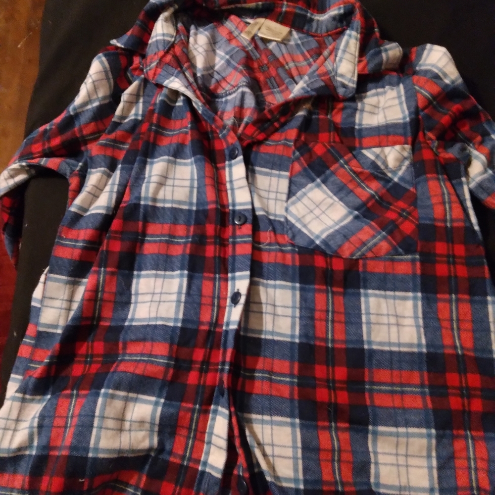 Girls button ups small and one medium